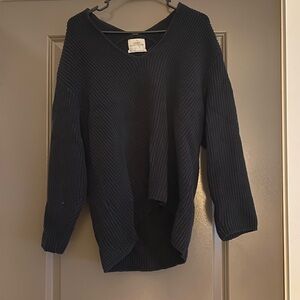 Urban Outfitters Chunky Knit Sweater – Size Small